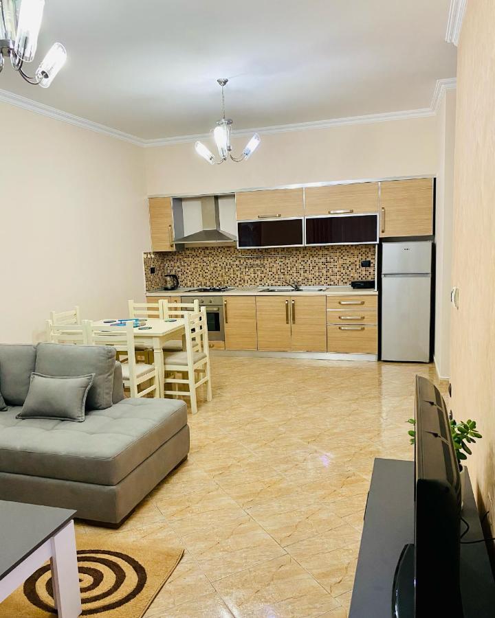 Holiday Apartment *