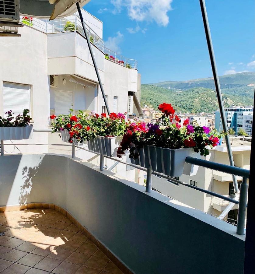 Holiday Apartment *